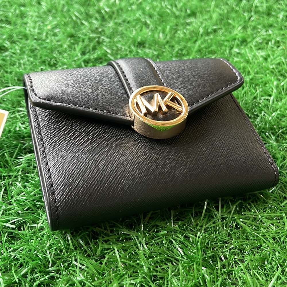 MICHAEL KORS CARMEN MEDIUM LOGO AND FAUX LEATHER WALLET BLACK - Picture 2 of 16